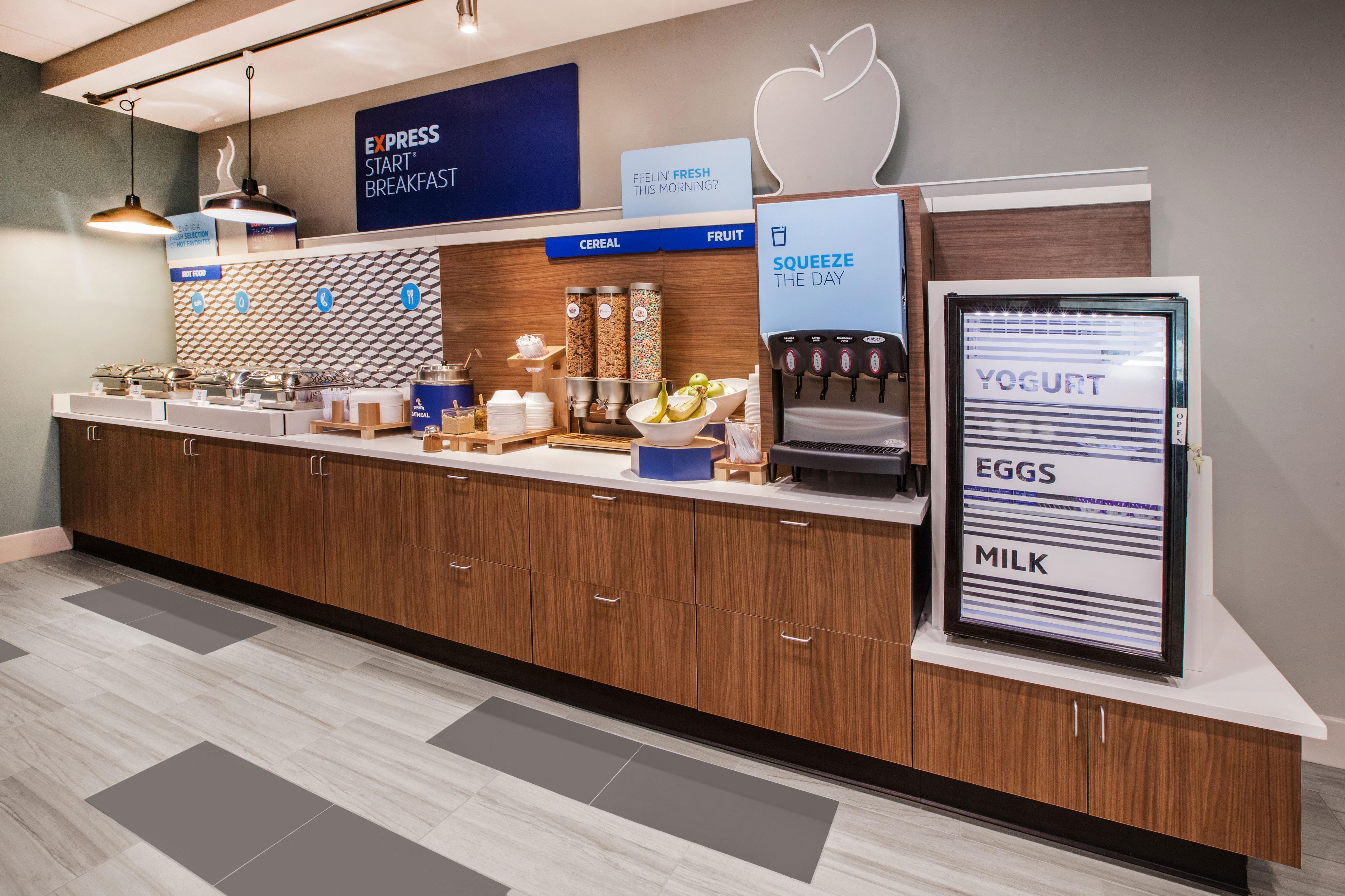 Holiday Inn Express Atlanta - Northeast I-85 - Clairmont Road By Ihg Chamblee Exterior foto