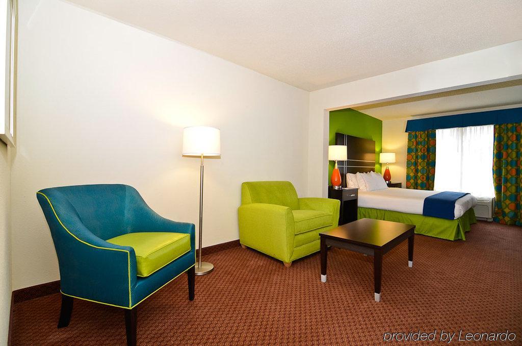 Holiday Inn Express Atlanta - Northeast I-85 - Clairmont Road By Ihg Chamblee Exterior foto